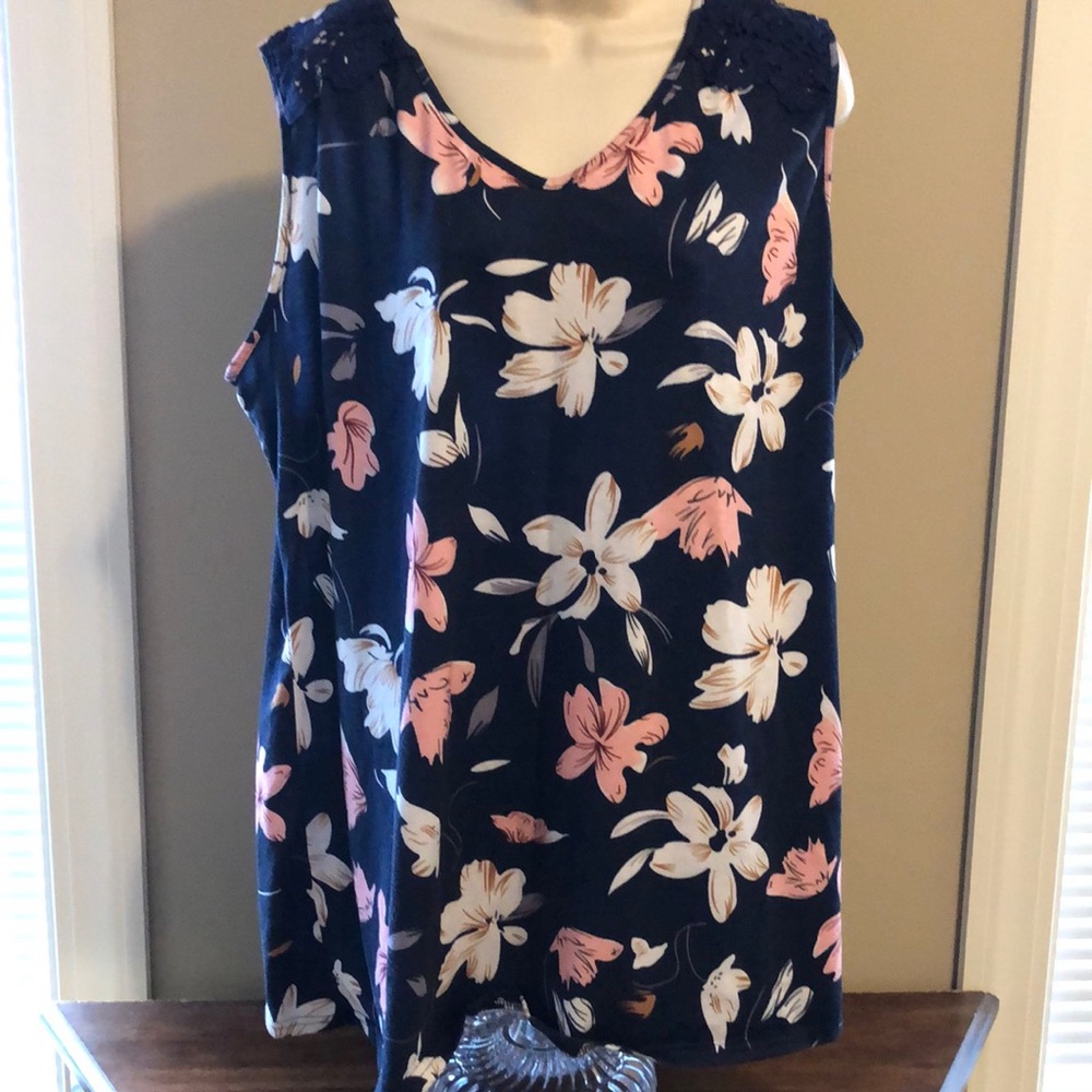 Navy Blue Floral Tank